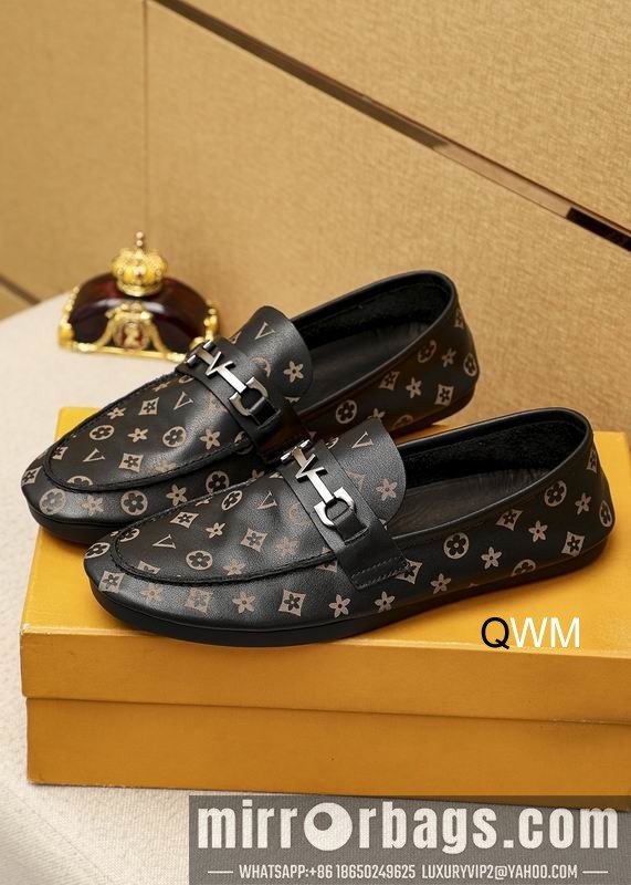 LV Replica Shoes LV colour sz38-45 WM0907