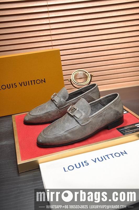 LV Replica Shoes LV sz38-45 mnf0504