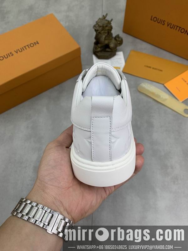 LV Replica Shoes LV sz38-44 mnf0301