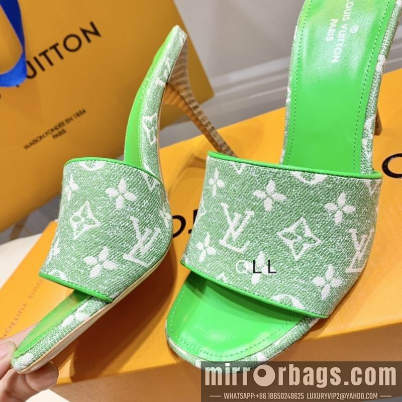 LV Replica Shoes LV sz35-39 XC0301