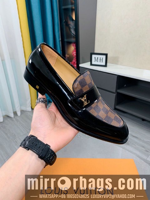 LV Replica Shoes LV SZ 38-44 22224019-20 2colors