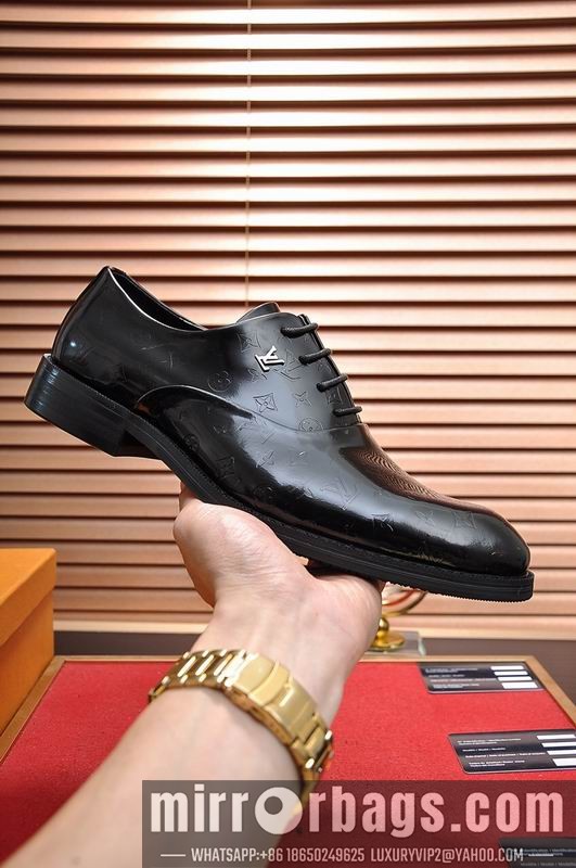 LV Replica Shoes LV sz38-45 mnf0712