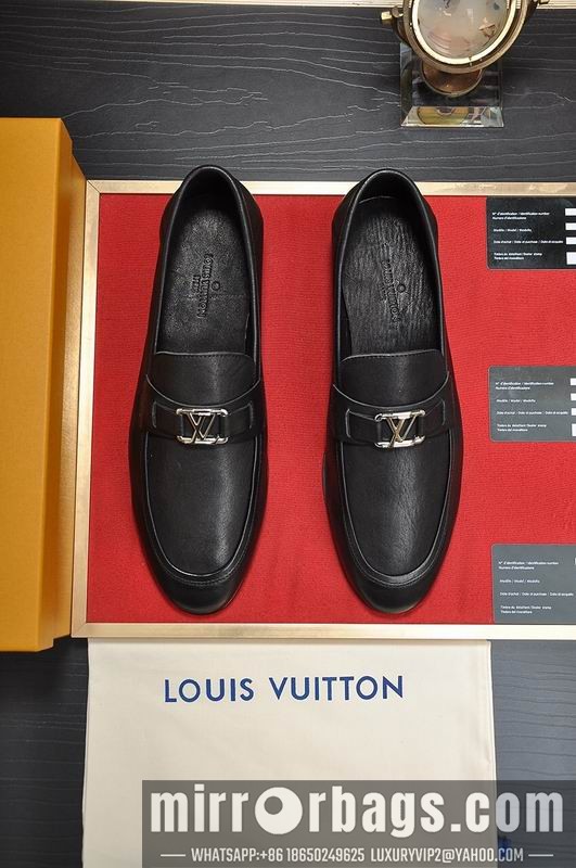 LV Replica Shoes LV sz38-45 mnf0504