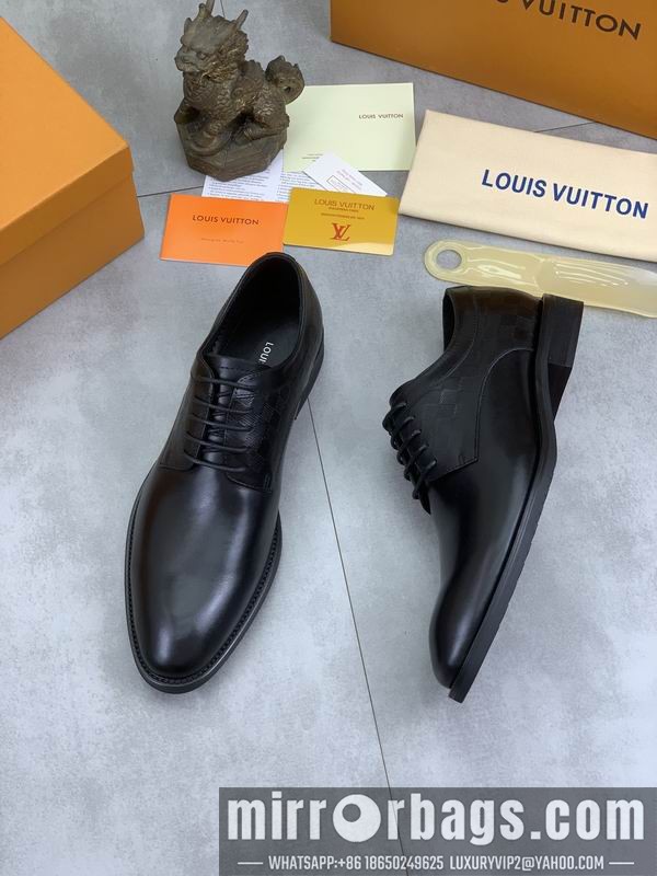 LV Replica Shoes LV sz38-44 mnf23