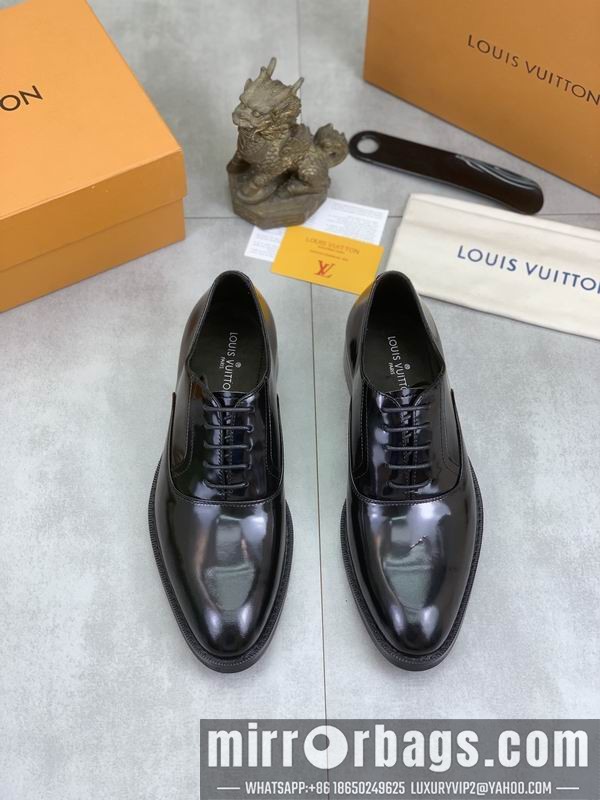 LV Replica Shoes LV sz38-45 mnf0635