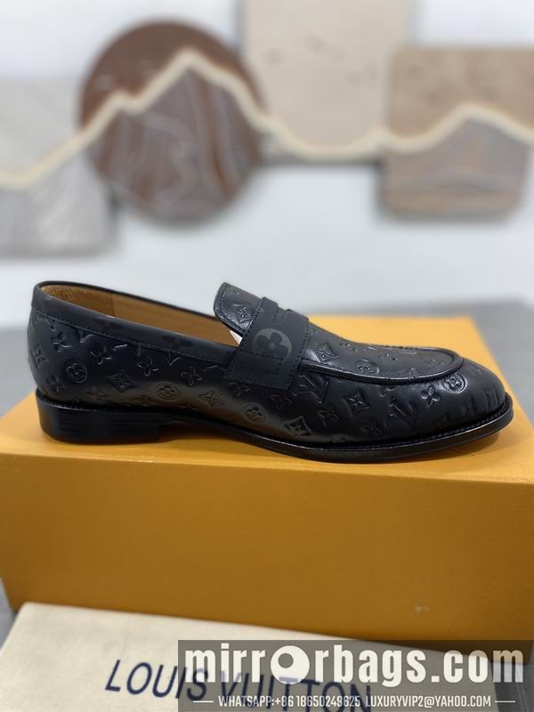 LV Replica Shoes LV sz38-45 mnf0167