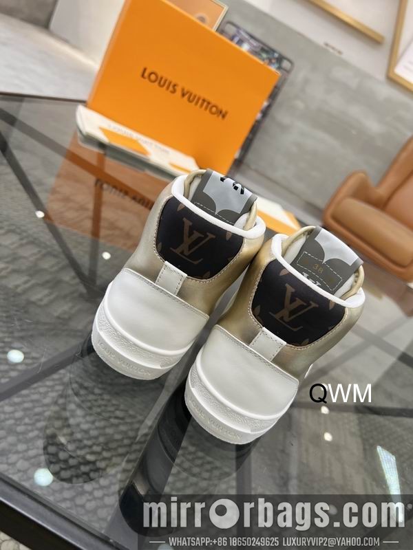 LV Replica Shoes LV sz38-45 18C WM1002