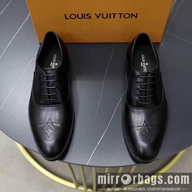 LV Replica Shoes LV sz38-45 mnf0644