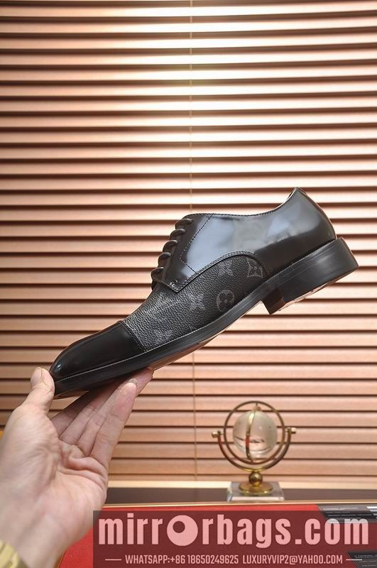 LV Replica Shoes LV sz38-45 mnf0444