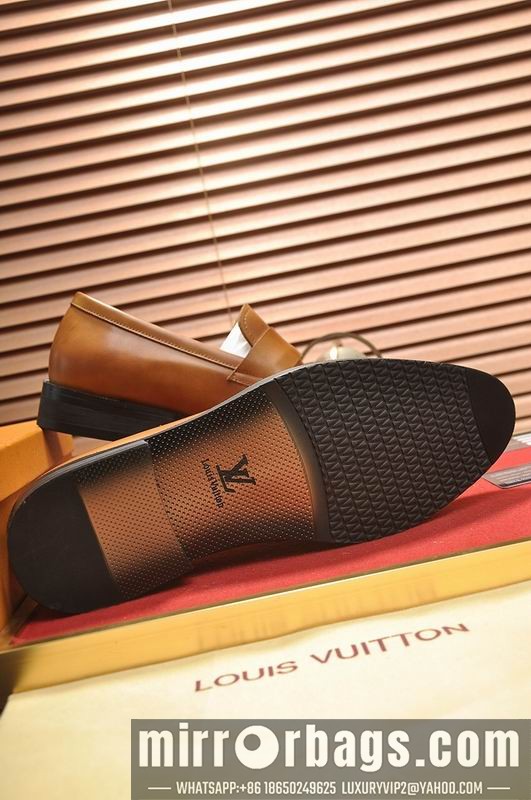 LV Replica Shoes LV sz38-45 mnf0360