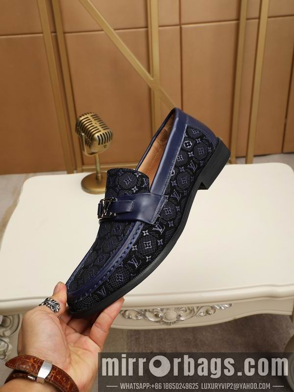 LV Replica Shoes LV sz38-44 mnf0551