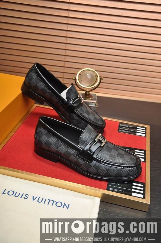 LV Replica ShoesLV sz38-45 mnf0323