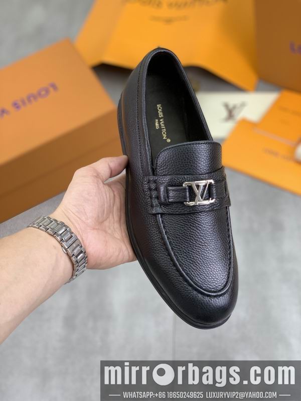 LV Replica Shoes LV sz38-45 mnf0525