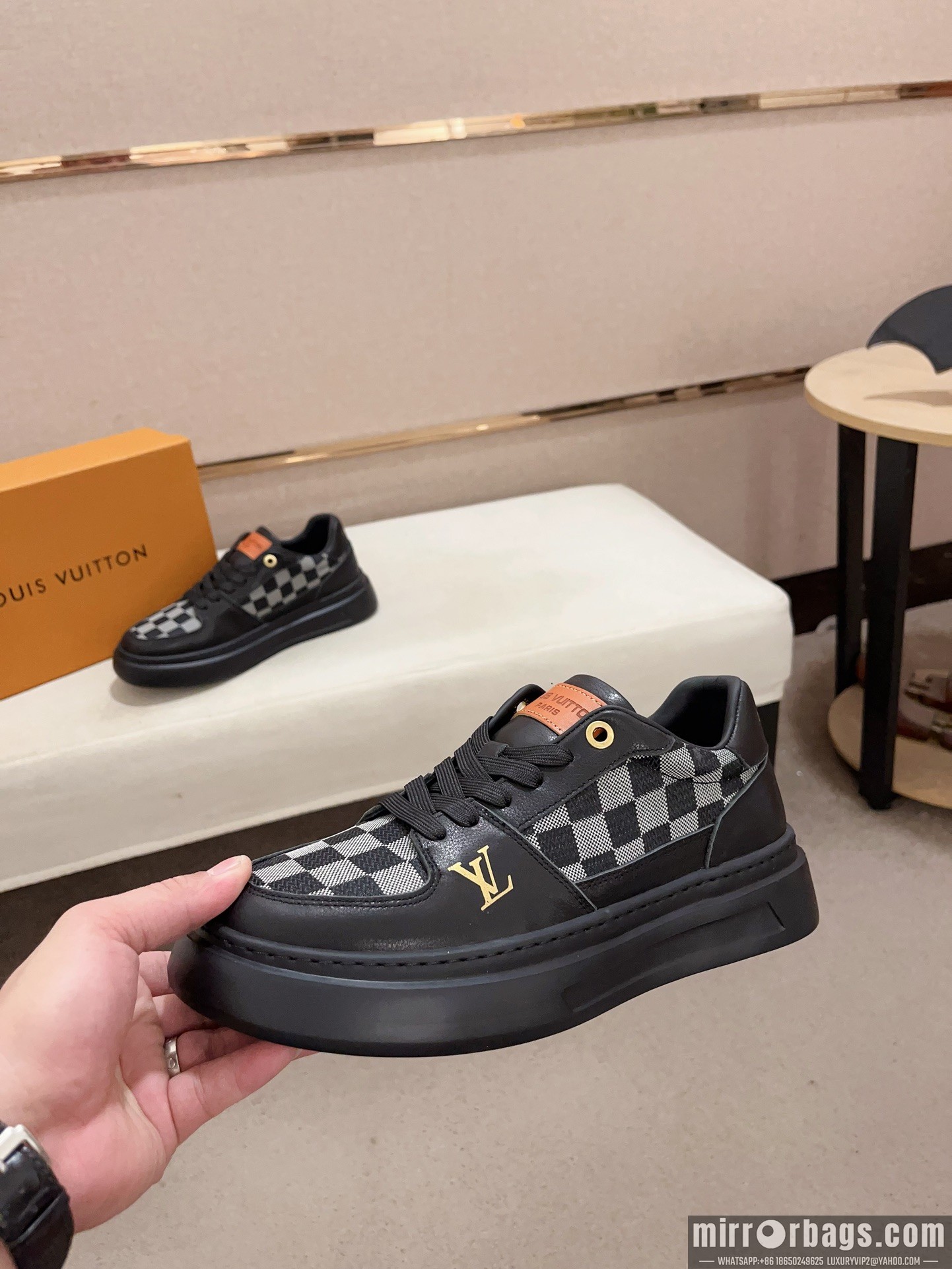 LV Replica Shoes LV sz38-44 hnh0238