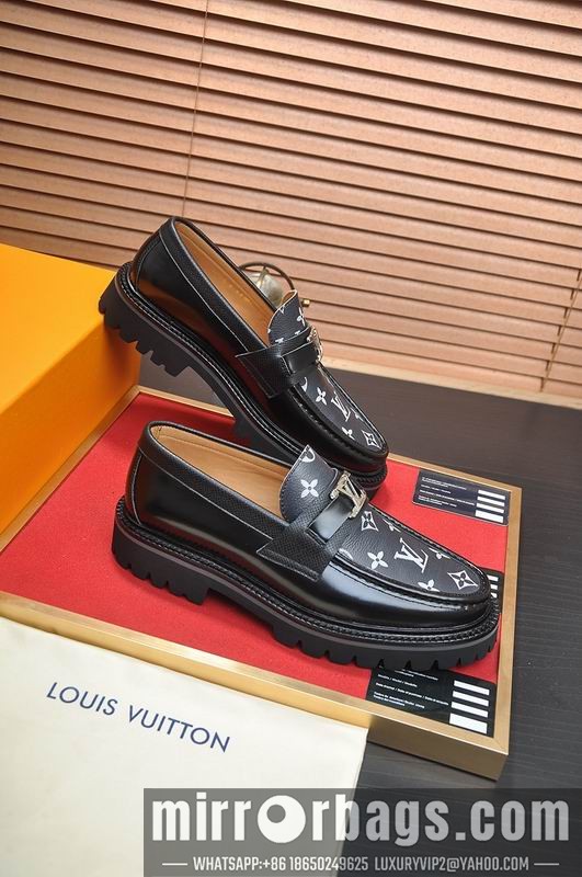 LV Replica Shoes LV sz38-45 mnf0572