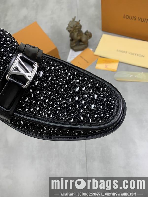 LV Replica ShoesLV sz38-45 mnf0401