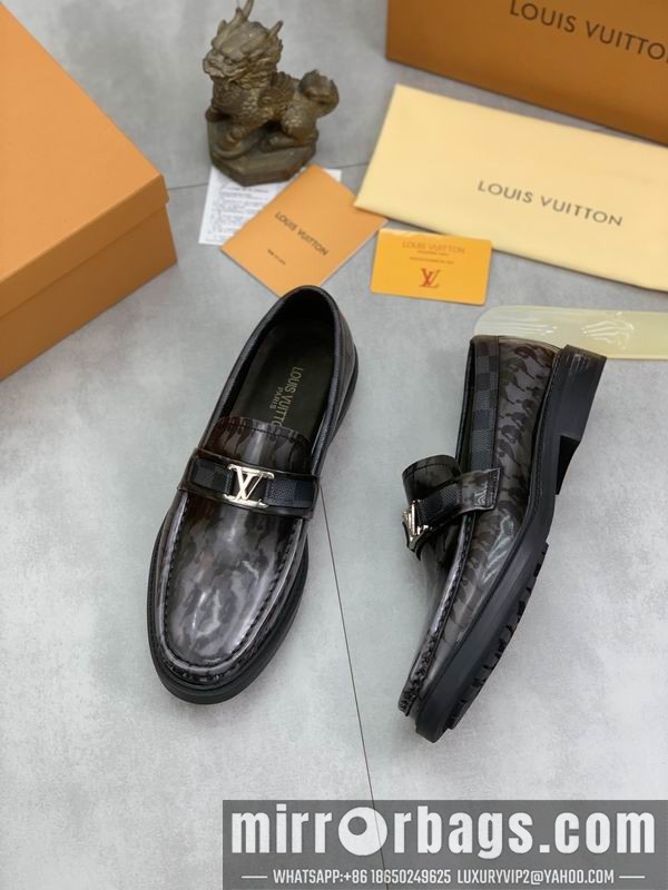 LV Replica Shoes LV sz38-45 mnf403