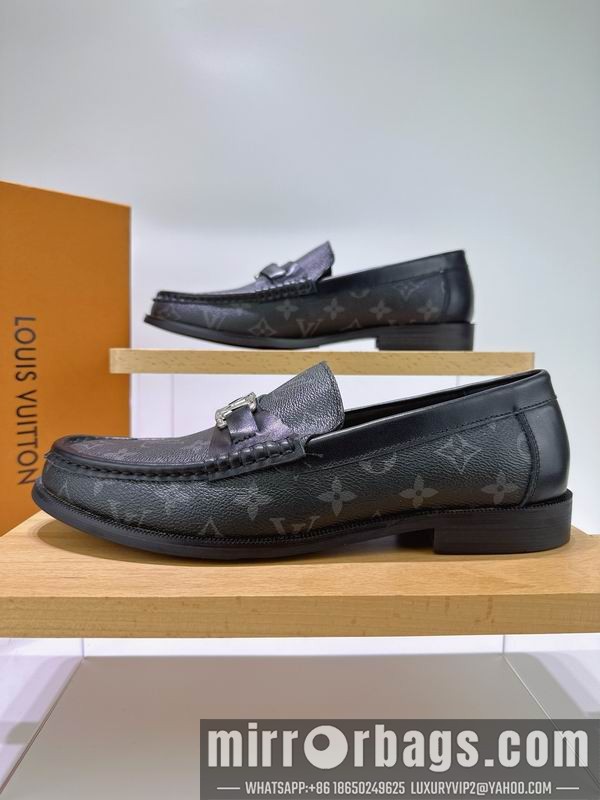 LV Replica Shoes LV sz38-45 mnf0628