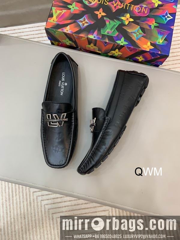 LV Replica Shoes LV colour sz38-45 WM0905