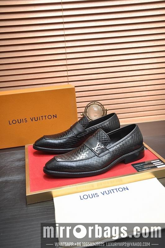 LV Replica Shoes LV sz38-45 mnf0745