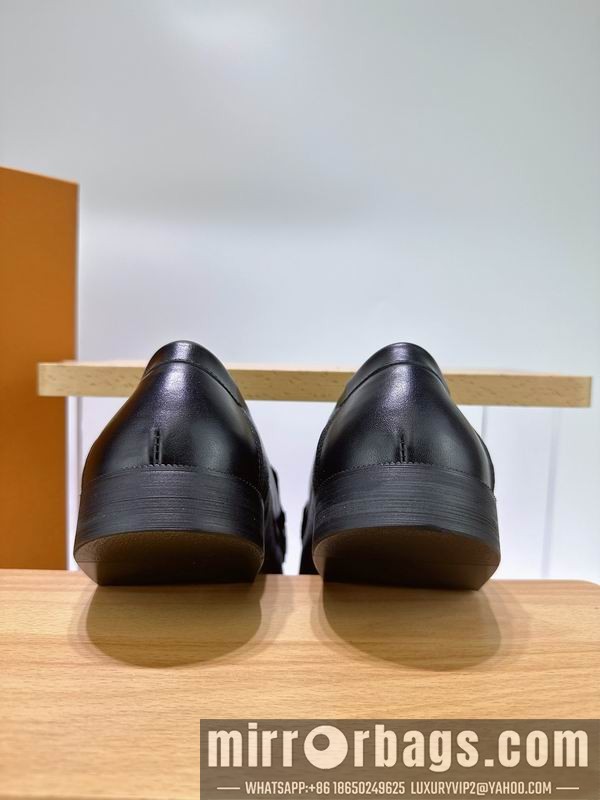 LV Replica Shoes LV sz38-45 mnf0628