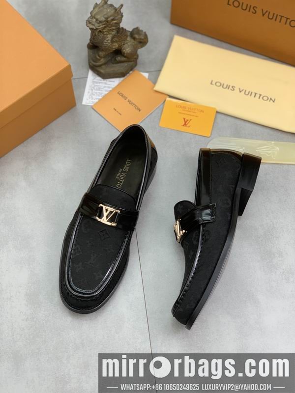 LV Replica Shoes LV sz38-45 mnf0405