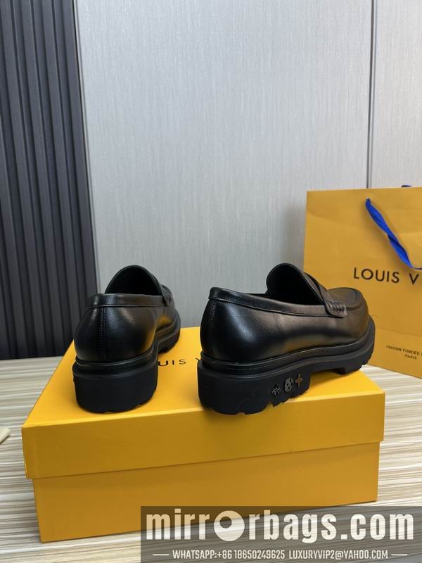 LV Replica Shoes LV sz38-45 mnf0342