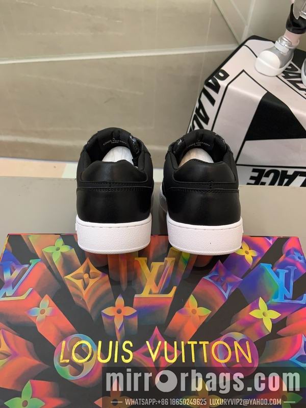 LV Replica Shoes LV sz38-44 mnf0528