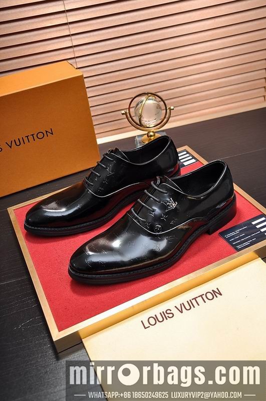 LV Replica Shoes LV sz38-45 mnf0712