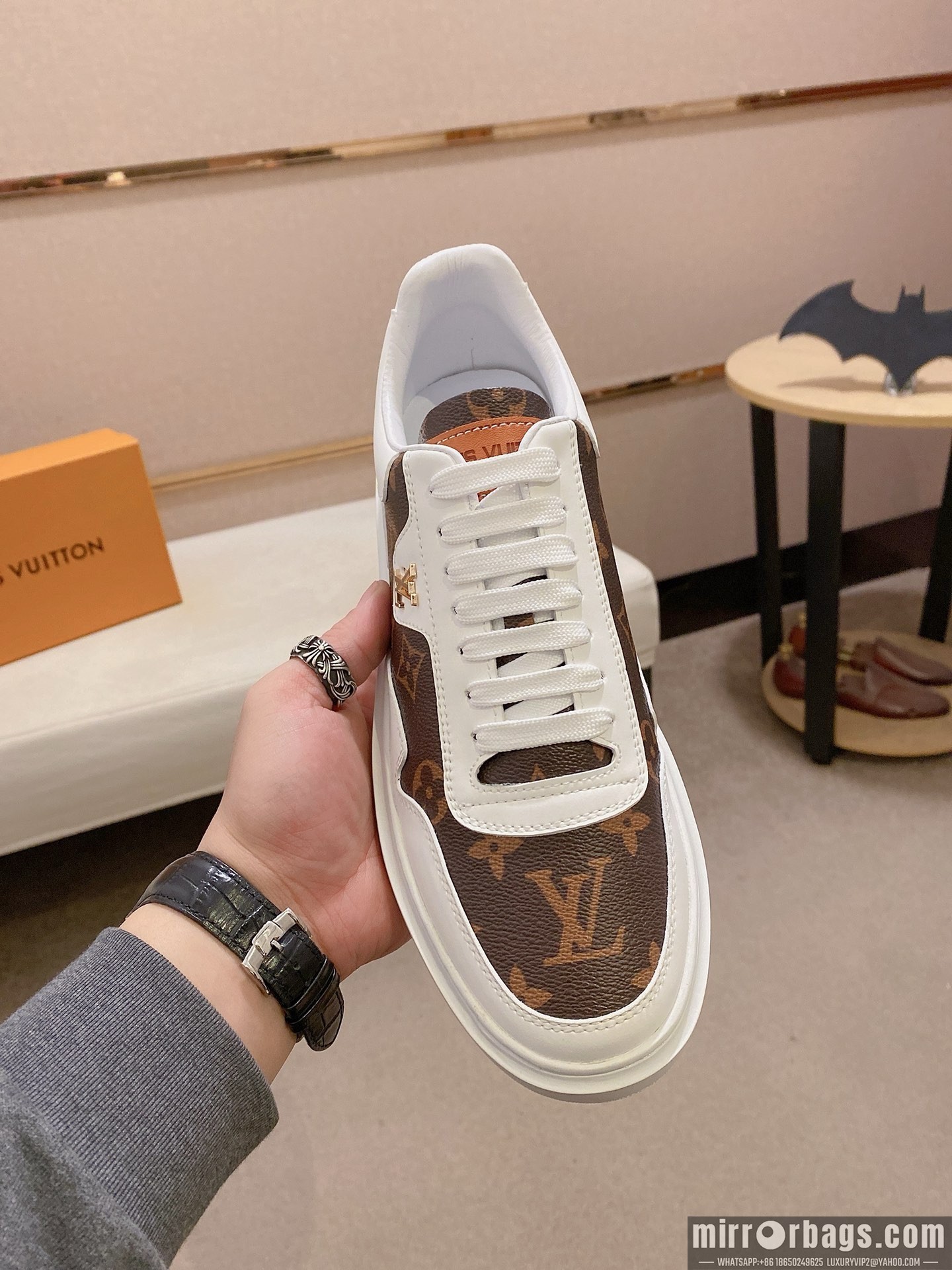 LV Replica Shoes LV sz38-44 hnh1220