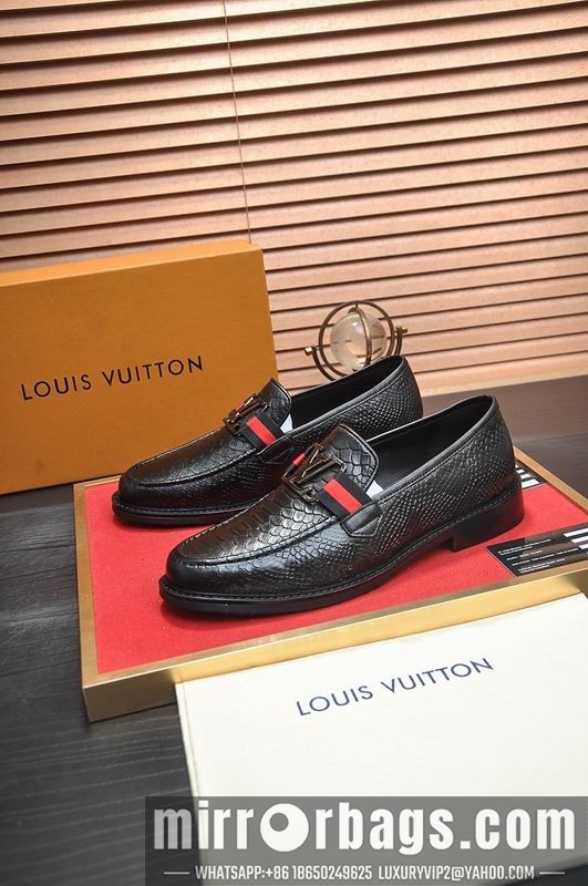 LV Replica Shoes LV sz38-45 mnf0502