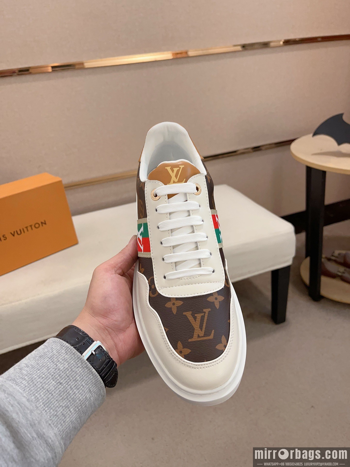 LV Replica Shoes LV sz38-44 hnh0213