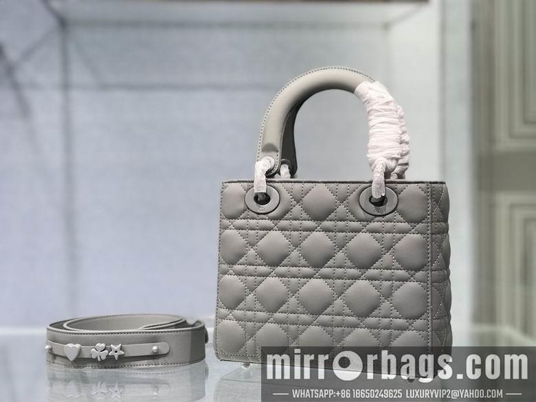 Dior Replica Bags 6605 20X16.5X8cm YG 3