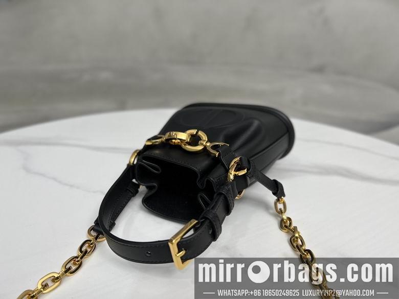 Dior Replica Bags 9279 17X7X18cm YG 5