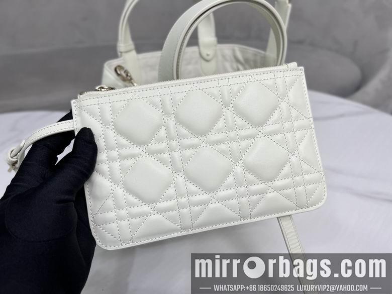 Dior Replica Bags 9282 23X15X15cm YG 1