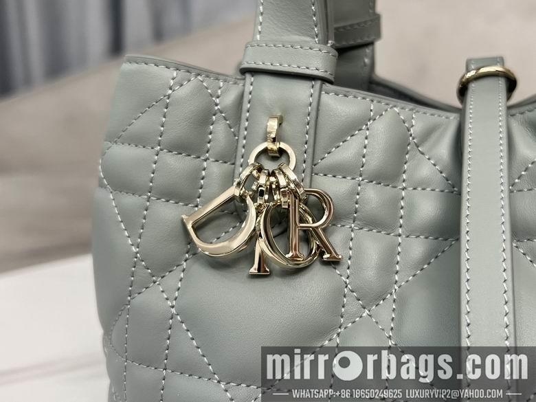 Dior Replica Bags 9282 23X15X15cm YG 5