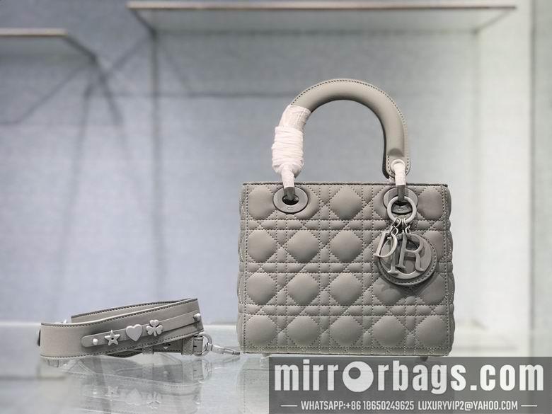 Dior Replica Bags 6605 20X16.5X8cm YG 3