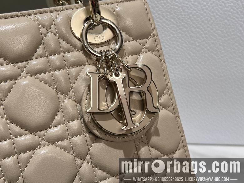 Dior Replica Bags 20X17X8cm 111903 YG 2