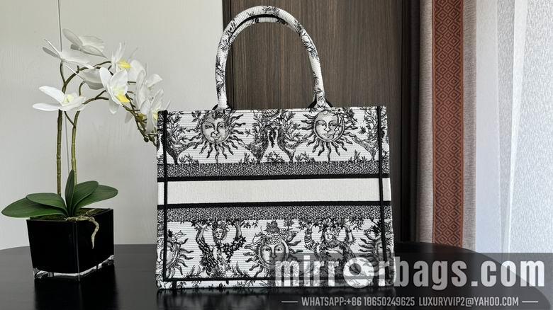 Dior Replica Bags 8001 36X18X28cm YG 3