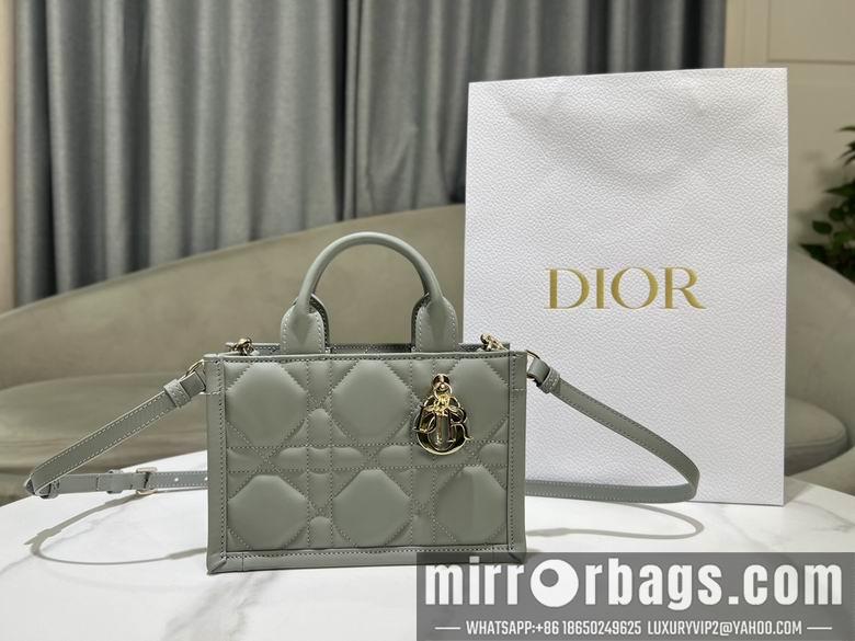 Dior Replica Bags 9225 21.5X13X7.5cm YG 3