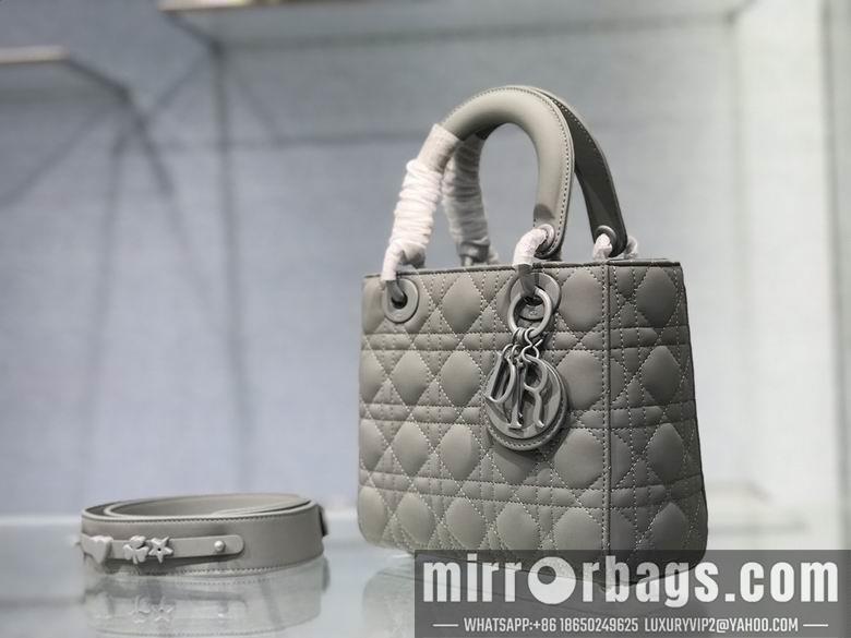 Dior Replica Bags 6605 20X16.5X8cm YG 3