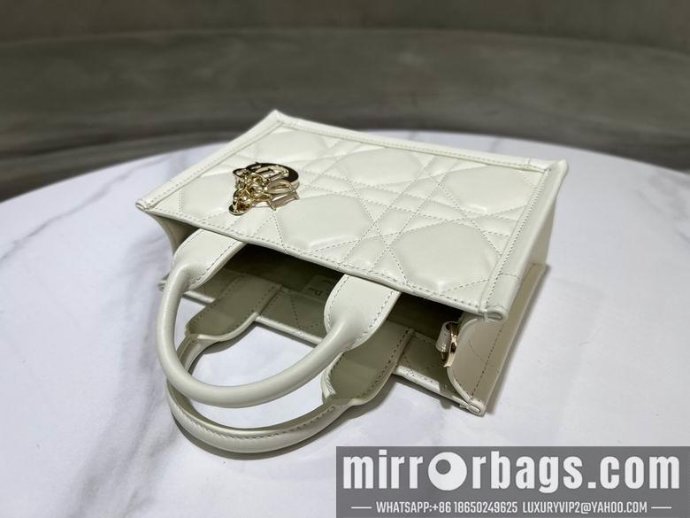 Dior Replica Bags 9225 21.5X13X7.5cm YG 2