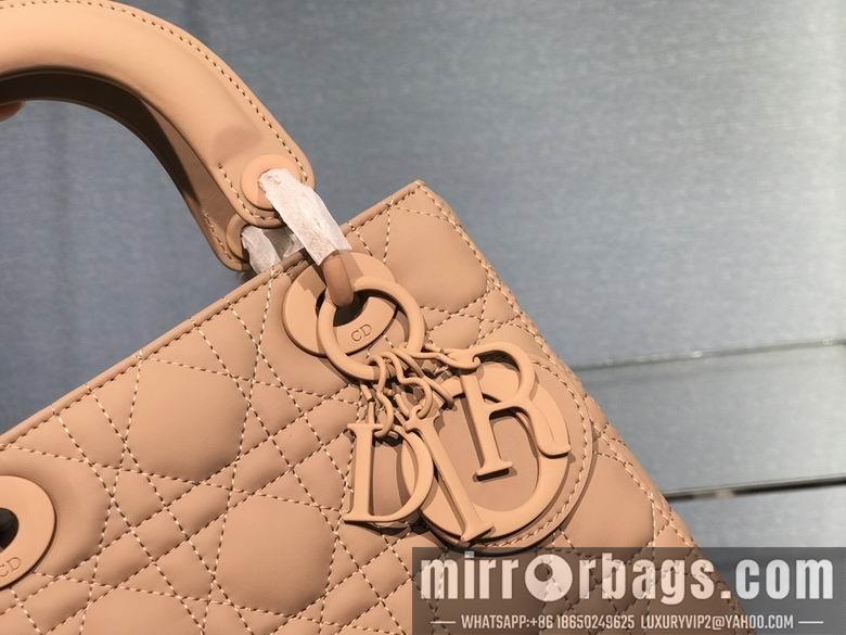 Dior Replica Bags 6605 20X16.5X8cm YG 2