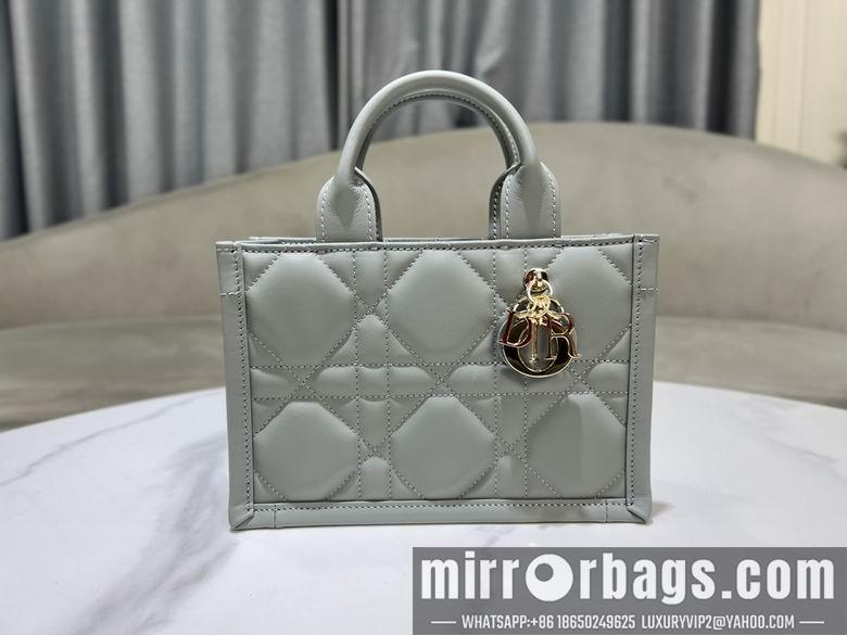 Dior Replica Bags 9225 21.5X13X7.5cm YG 3