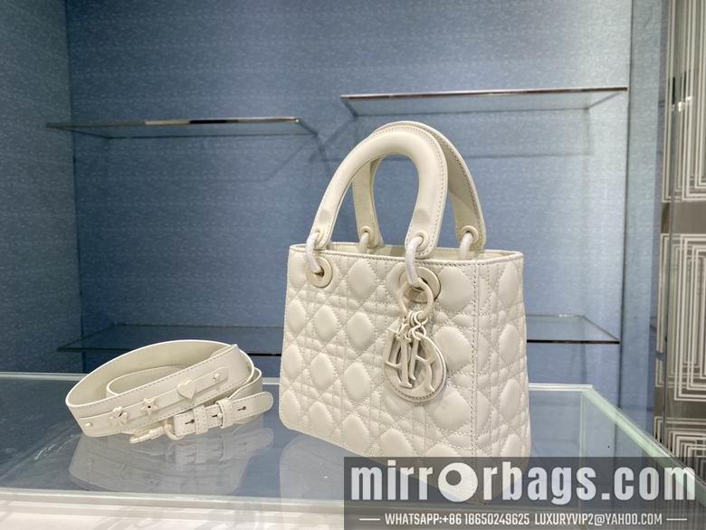 Dior Replica Bags 6605 20X16.5X8cm YG 1