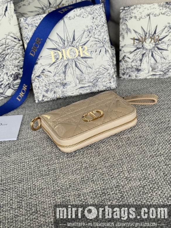 Dior Replica Bags S5034 9X11cm YG 9