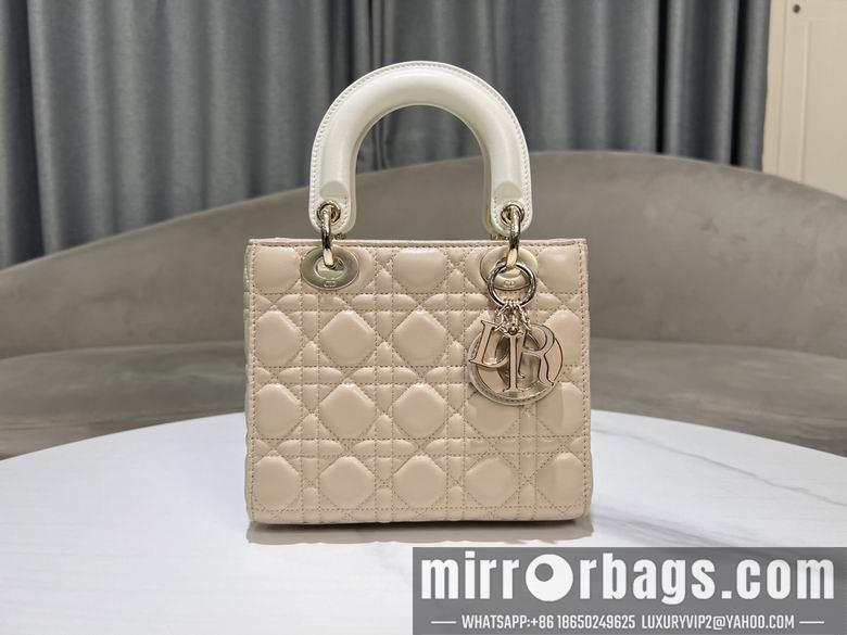 Dior Replica Bags 20X17X8cm 111903 YG 2