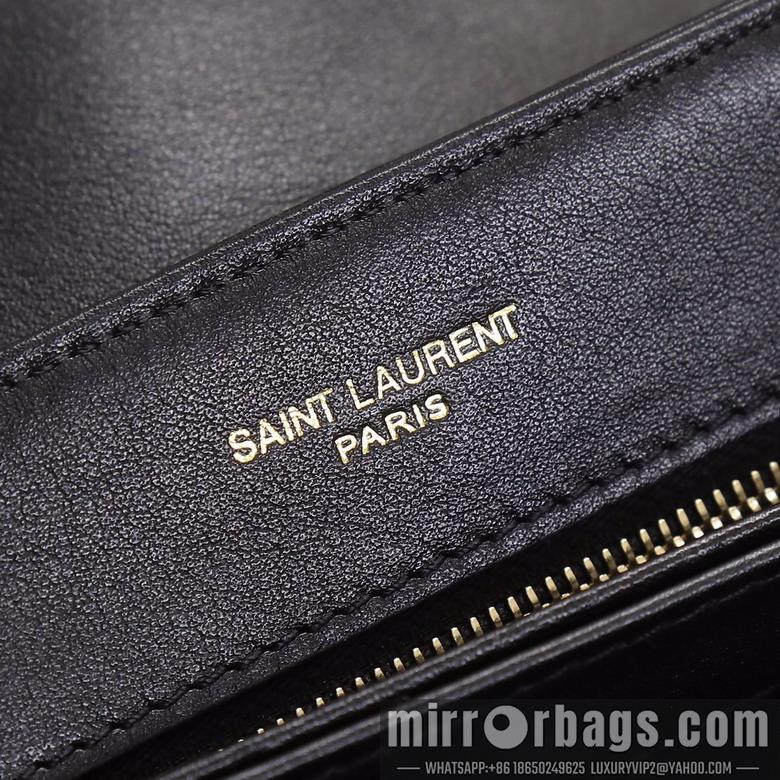 YSL Replica Bags YSL Lou 467072 20x14x7cm 8D2