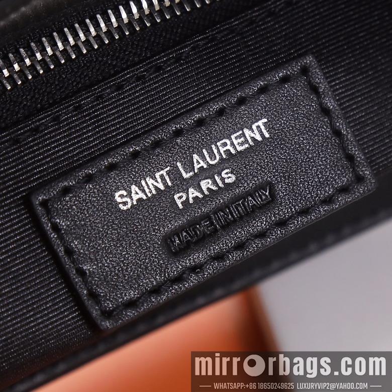 YSL Replica Bags YSL Lou 467072 20x14x7cm 8D1