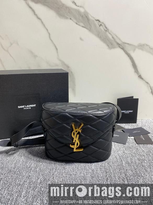 YSL Replica Bags 711102  19X15X8cm MT